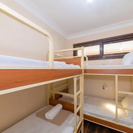 Cityhosteltaksim Hostel *